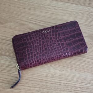 Radley London Burgundy Embossed Leather Wallet w/ Gold Accents & RFID